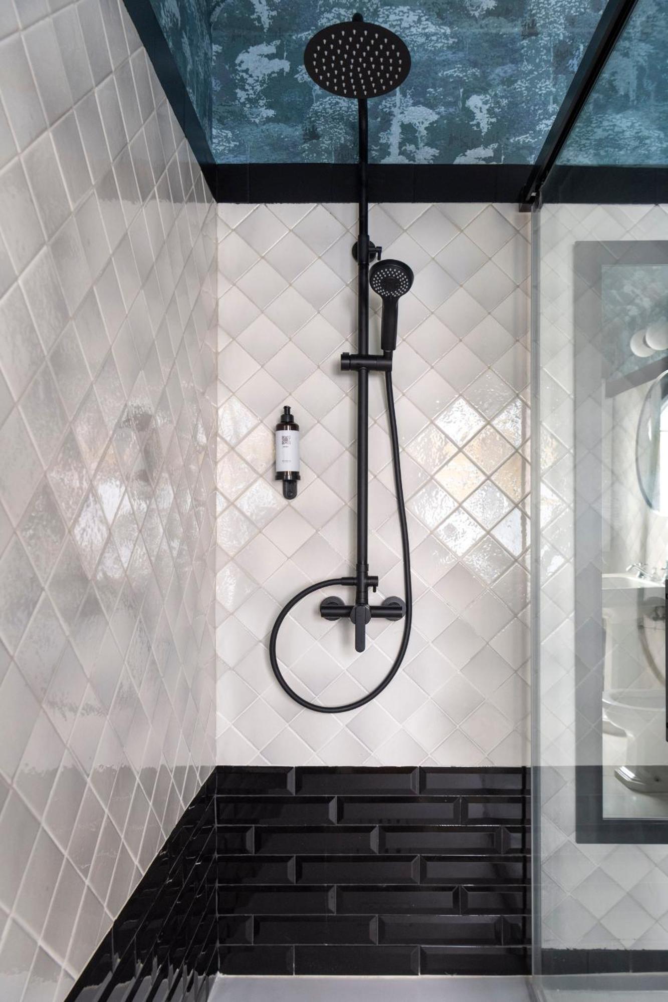 Puerta De Armas Apartments Севиля Екстериор снимка